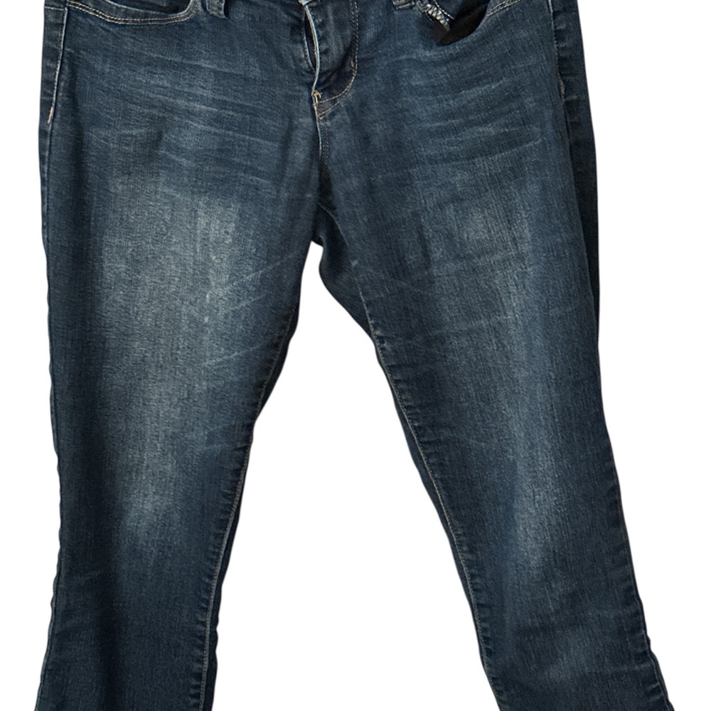 YMI Classic Blue Women's Cropped wanna betta butt Jeans size 7
